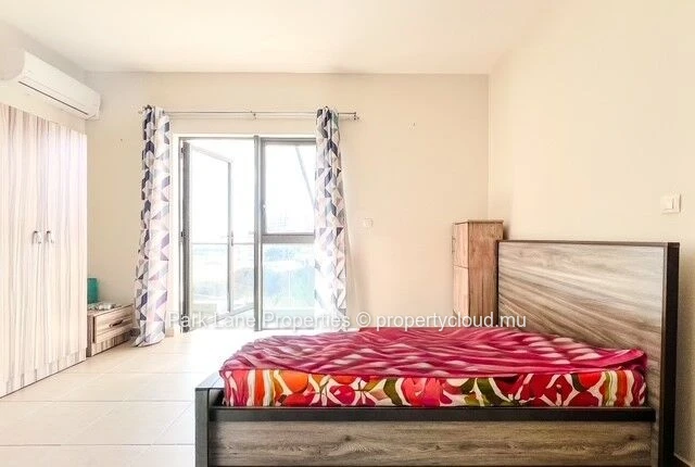 Charmant appartement de 2 chambres avec piscine privée à Sodnac
