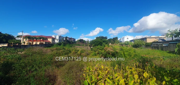 Freehold Residential & Commercial Land for Sale – Solferino No 5, Vacoas 