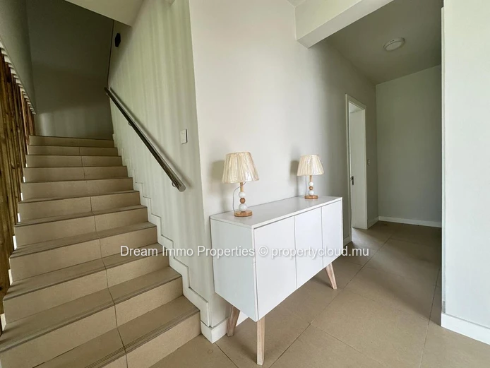 3-Bedroom Duplex In Perfect Condition Close To So'flo Mall In Floreal - Mauritius
