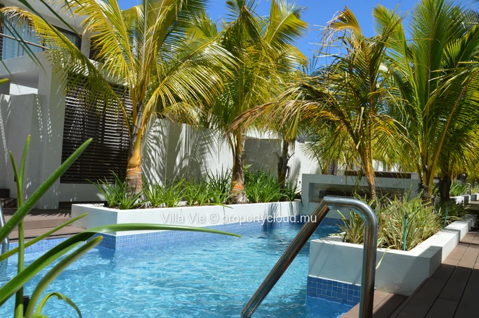 Péreybère - Spacious 3-bedroom duplex with private pool