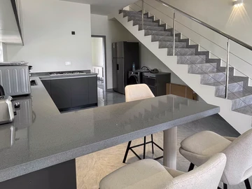 Townhouse, Duplex de 3 Chambres