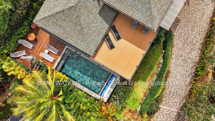 Villa RES contemporaine à vendre à Rivière Noire | Vue panoramique sur le lagon bleu