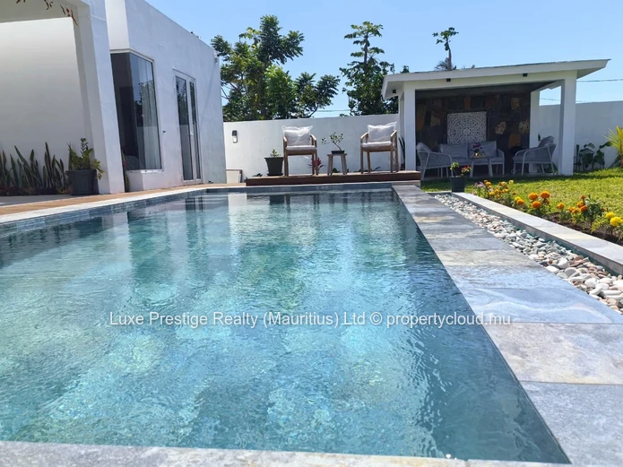 Brand-New Luxury 4-Bedroom Ensuite Villa for Sale in Mont Pascal | 15 Perches | Near Grand Baie & Northfields Interna...