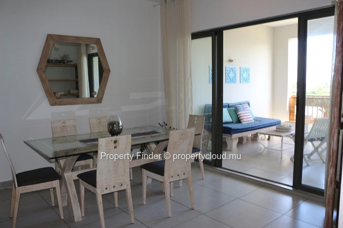 2-Bedroom Apartment with Sea Views – Long-Term Rental