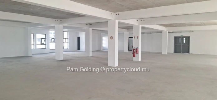 Prime Commercial Floor for Sale – Ebene Square, Ebene Cybercity
