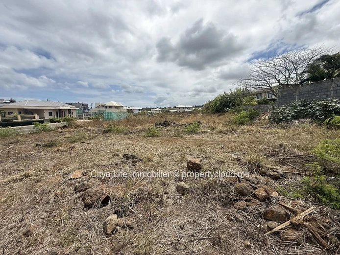 Beautiful Residential Land for Sale – Flic en Flac