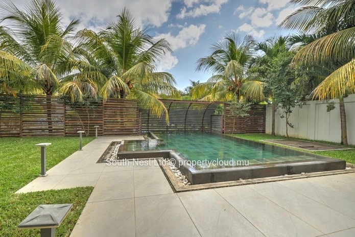 Villa d'Exception de 4 Chambres Entièrement Meublée avec Piscine Privée - Grand Baie
