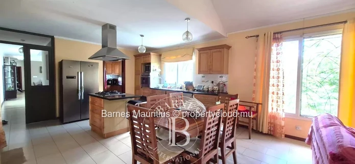 PEREYBÈRE - Spacious and Beautiful House - 4 Bedrooms
