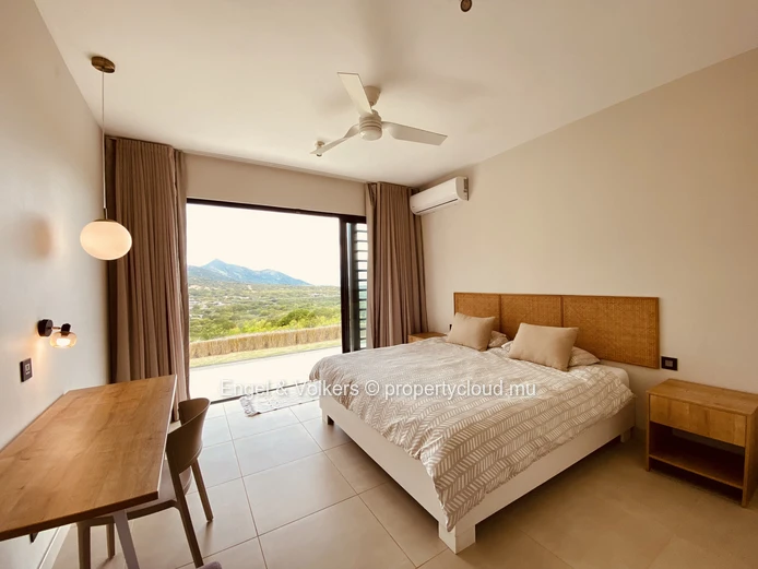 Extraordinary Villa in Petite Riviere Noire
