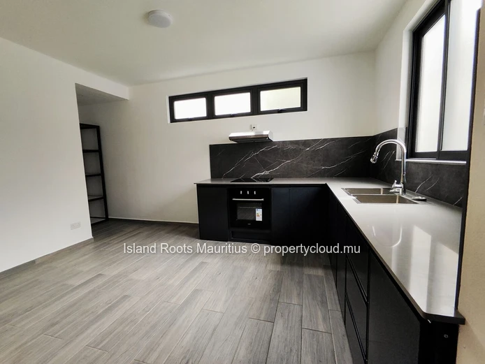 Appartement non meublé à louer à Grand Gaube.