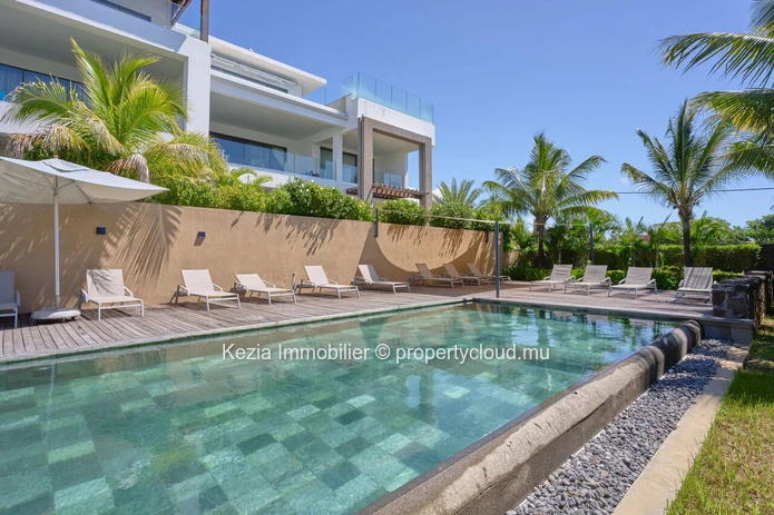 Contemporary Apartment With Large Terrace And Private Garden