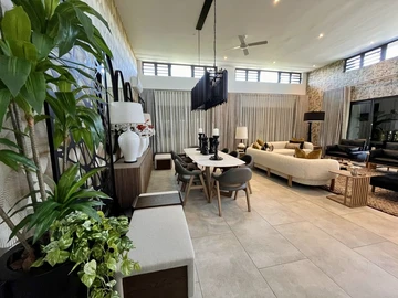 4 Bedroom Apartment