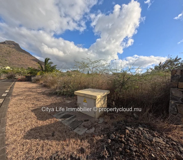 Serviced Plot for Sale at Domaine de Mont Calme, Tamarin (Black River)
