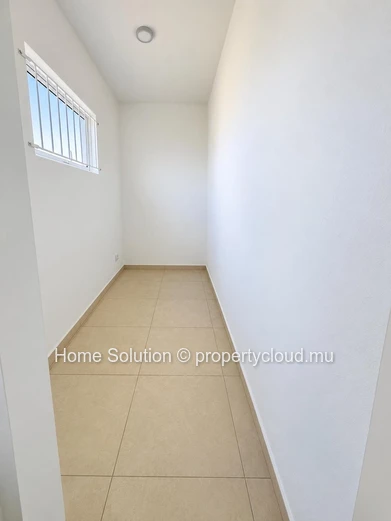 À Vendre – Appartement Au Premier Étage