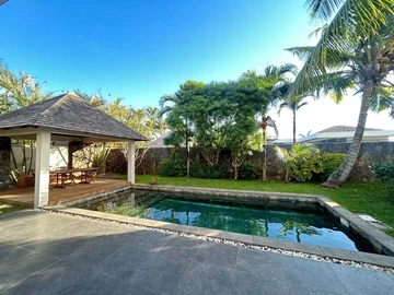 4 Bedroom Villa