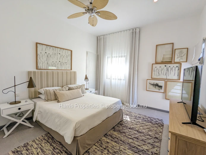 For rent beautiful 4 bedrooms apartment offering a panoramic view of the lagoon - ST ANTOINE