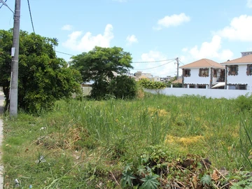 Commercial Land