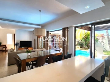 4 Bedroom Villa