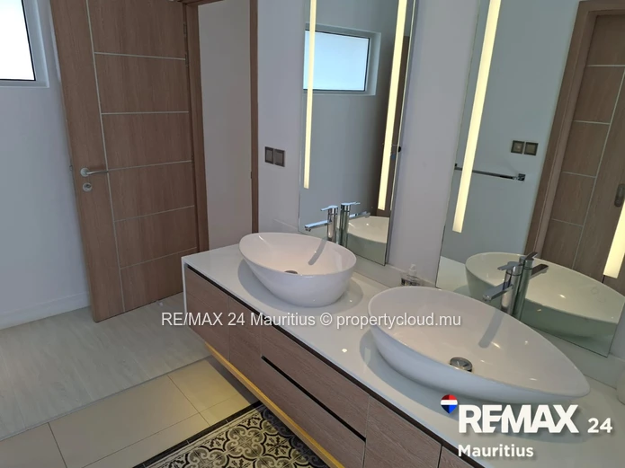 3 Bedroom Villa In Grand Baie