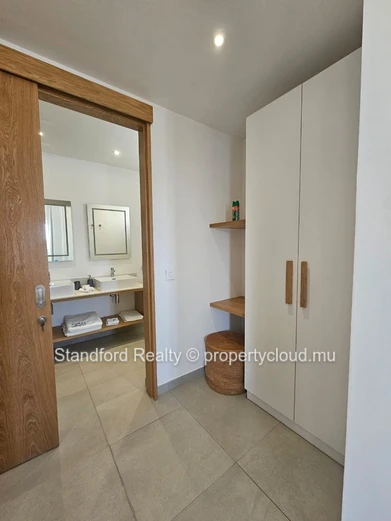 Penthouse à Louer – 3 Chambres Ensuite, Pereybere, Nord