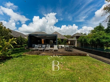 4 Bedroom Villa