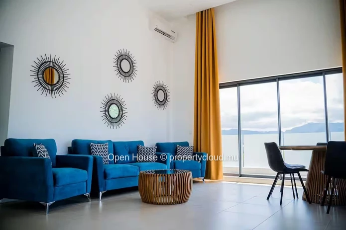 Luxury 3-Bedroom Penthouse with Private Pool in Tamarin (Sole Mandate)
