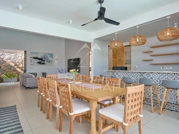 4 Bedroom Villa