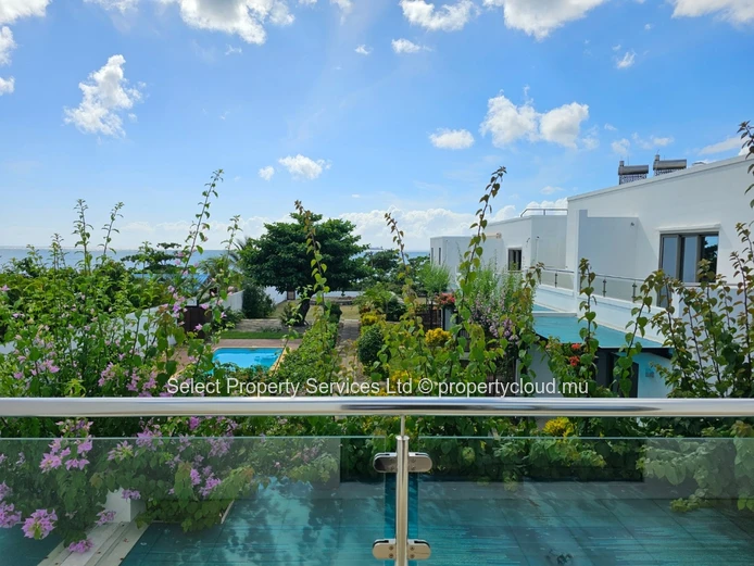For rent immediately- 3 Bedroom Beachfront Duplexes for Sale, Pointe Aux Sables at Rs 60 000 per month
