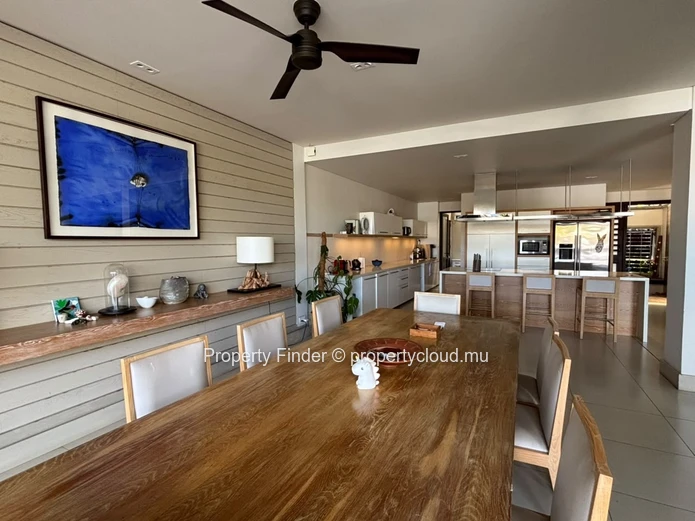 Exceptional Marina Residence – Luxury Waterfront Living in Black River