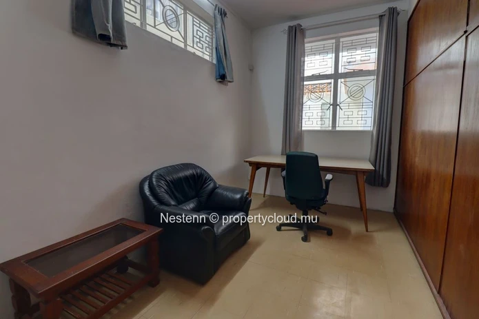 Maison fraîchement rénovée avec vue panoramique sur Port-Louis & les montagnes