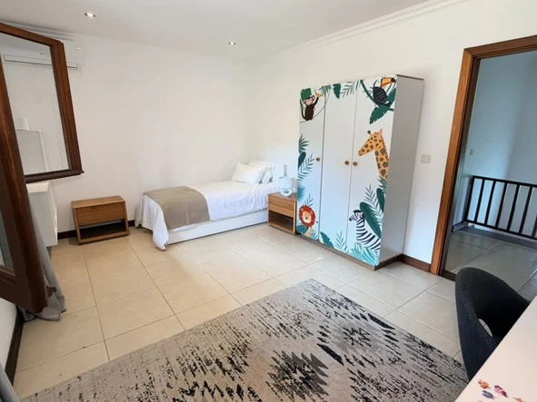 4 Bedroom Villa