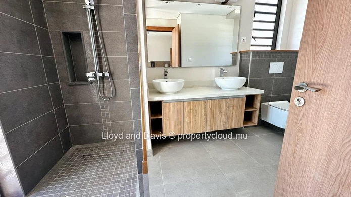 ORYAM – An Exceptional Residence in Trou aux Biches