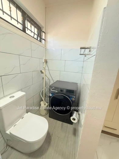 Newly built 3 bedrooms apartment - Close to the beach