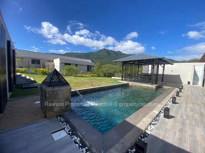 4 Bedroom Villa For Sale in Grande Riviere Noire