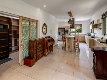 3 Bedroom Villa