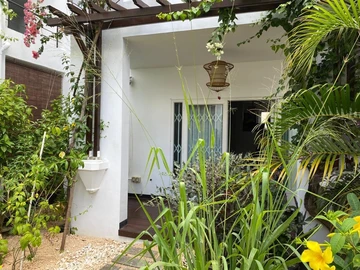 3 Bedroom Townhouse, Duplex