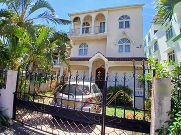 Villa de 6 Chambres