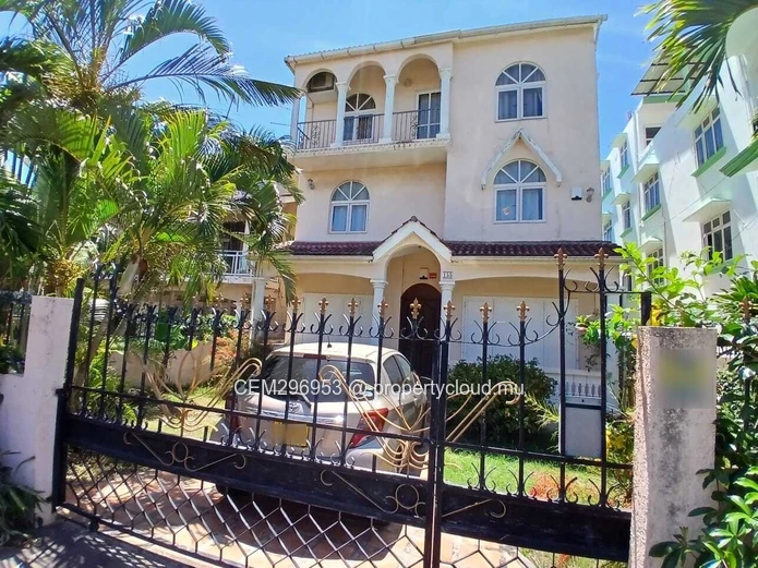 Individual Villa For Sale In Morcellement Jhuboo, Trou Aux Biches