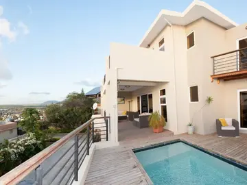 Townhouse, Duplex de 4 Chambres