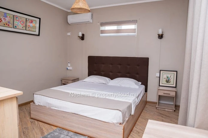 Vie en bord de mer spacieuse maison de 3 chambres avec véranda et espace vert