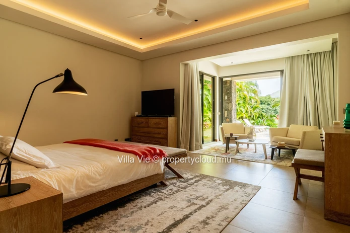 Beau Champ - Magnificent 5-bedroom villa with private pool