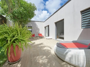 4 Bedroom Villa