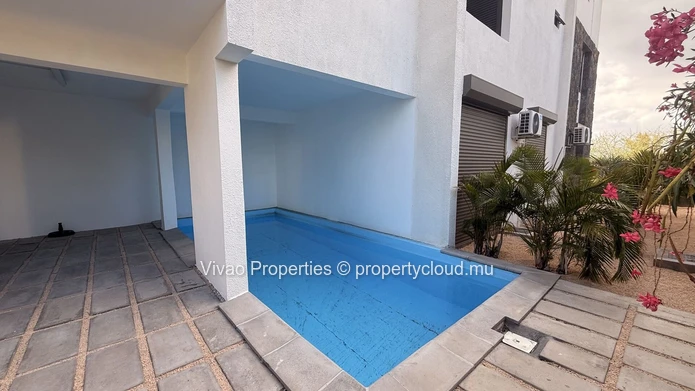 3-Bedroom Furnished Apartment for Rent in Tamarin with Pool