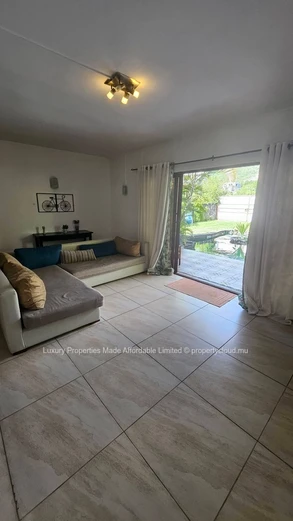Villa La Gaulette 3 Bedrooms Mur13. 9Million