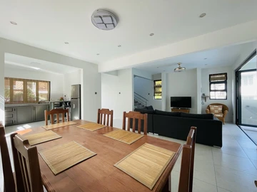 4 Bedroom Villa