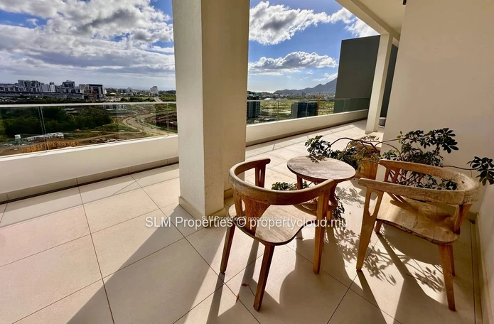 Moka- Elegant and Modern 3 bedroom Penthouse with panoramic views