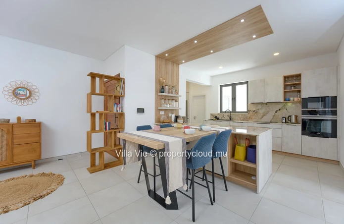 Pointe Aux Canonniers - 3-Bedroom apartment