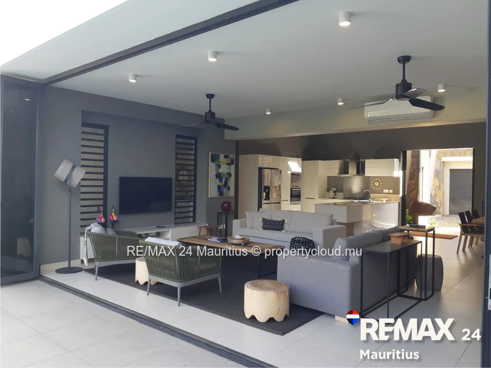 4 Bedroom Villa At Old Mills Pereybere