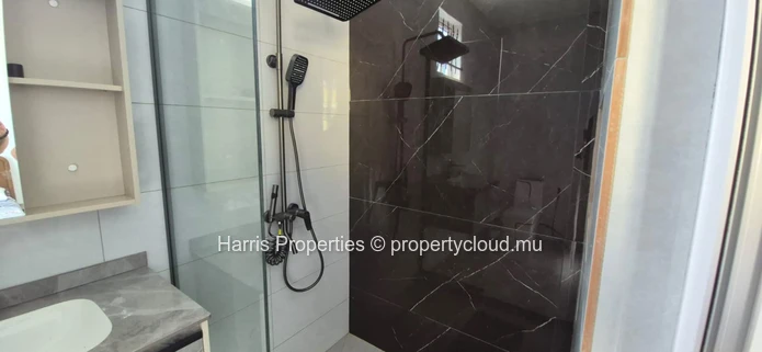 Magnifique villa en duplex à vendre à Grand Baie