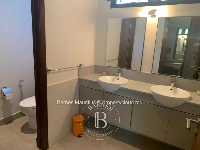 POINTE AUX CANONNIERS - Villa pieds dans l'eau - 4 chambres